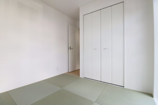 郡山市開成5丁目　　３号棟　　開成小学校、郡山第１中学区の収納