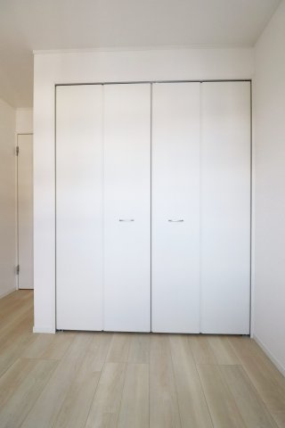 郡山市開成5丁目　　３号棟　　開成小学校、郡山第１中学区の収納