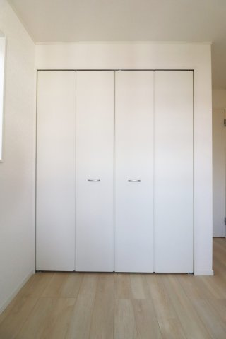 郡山市開成5丁目　　３号棟　　開成小学校、郡山第１中学区の収納