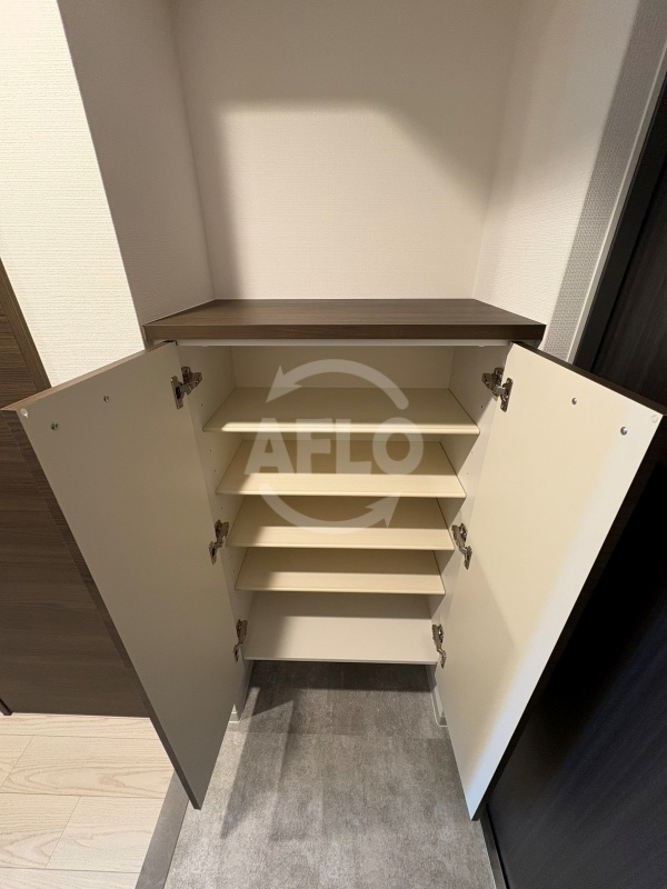 S-RESIDENCE堺altklasの収納|S-RESIDENCE堺altklas　シューズボックス