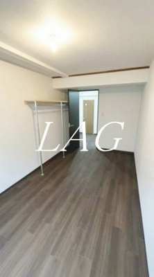 【居間・リビング】 | ＲＡＹ | 洋室のお部屋です。