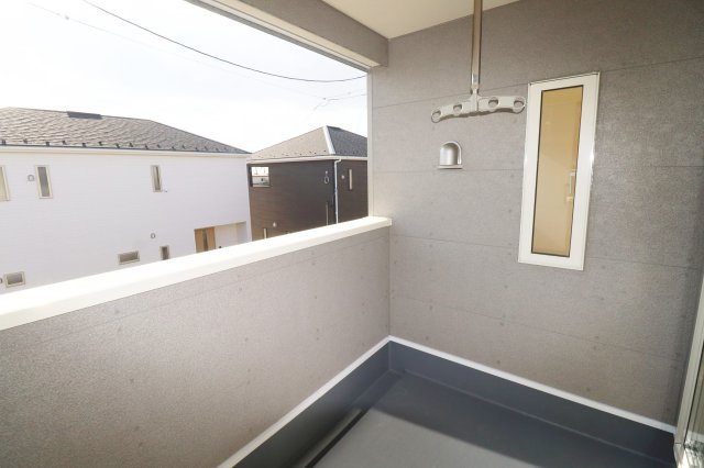 郡山市田村町金屋字上川原　　　２号棟　　　永盛小学校、小原田中学区のバルコニー