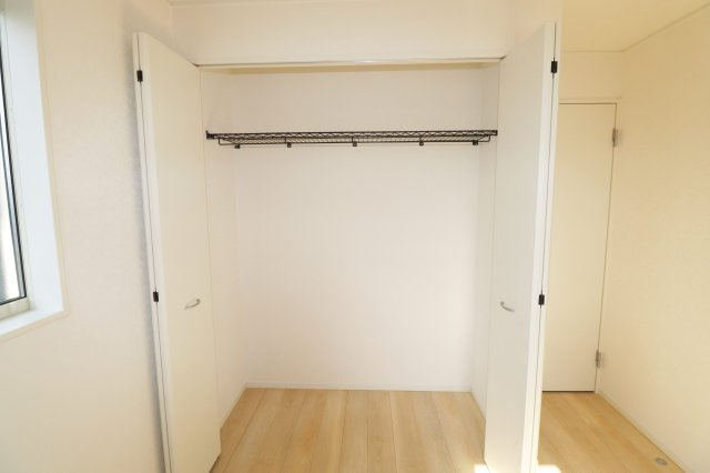 郡山市田村町金屋字上川原　　　２号棟　　　永盛小学校、小原田中学区の収納