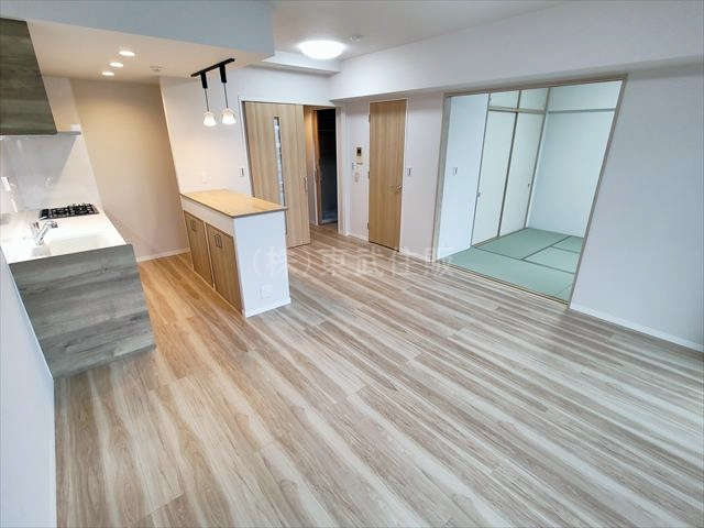 【居間・リビング】 | エコヴィレッジ坂戸 | ご家族が集まるリビングは14.1帖の広さです