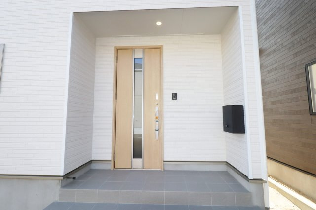 郡山市田村町金屋字上川原　　　３号棟　　　永盛小学校、小原田中学区の玄関