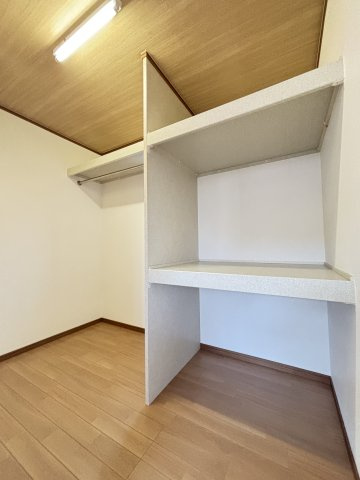 橿原小槻町の収納|和室に広々ウォークインクローゼット