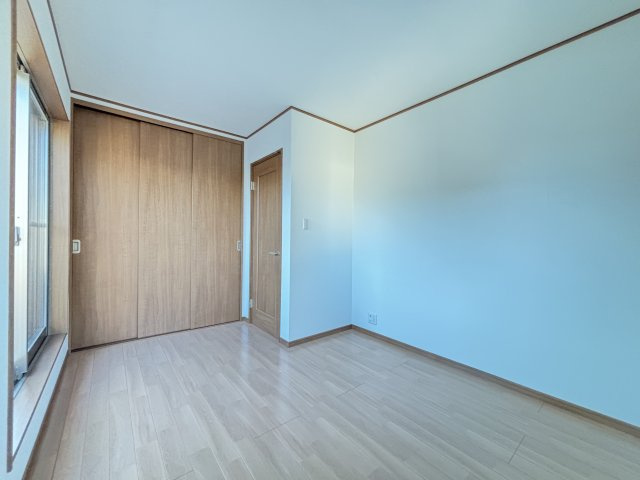 橿原小槻町の洋室|5.5帖の洋室です