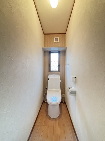 橿原小槻町のトイレ|1階2階トイレあり