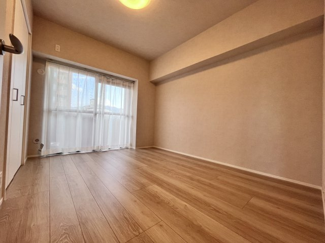 ライオンズマンション今宿の洋室