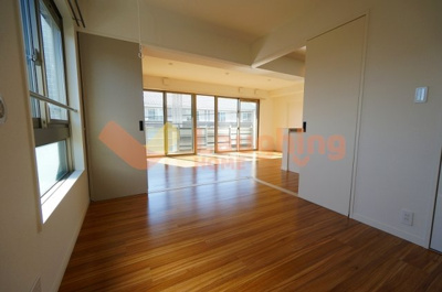 【居間・リビング】 | ムーンコート梅満