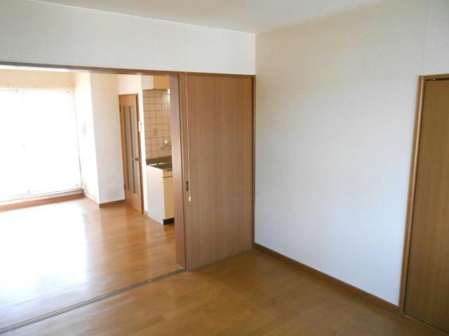 メイプルタウンルベルの居間・リビング