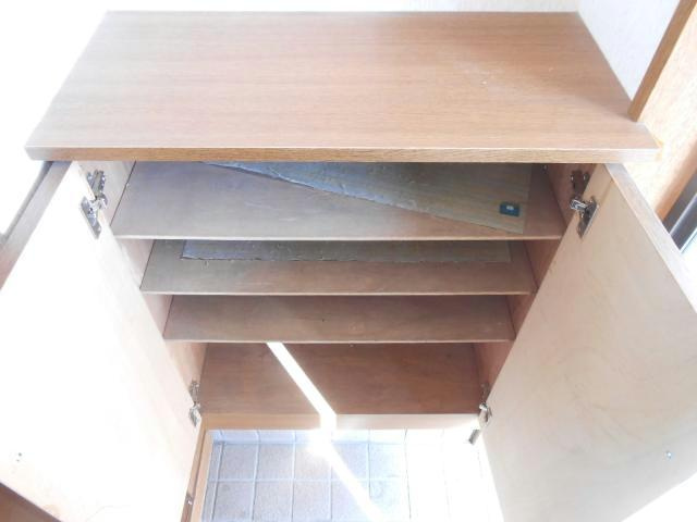 メイプルタウンルベルの玄関