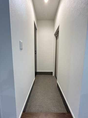 ラヴィ新八代の玄関