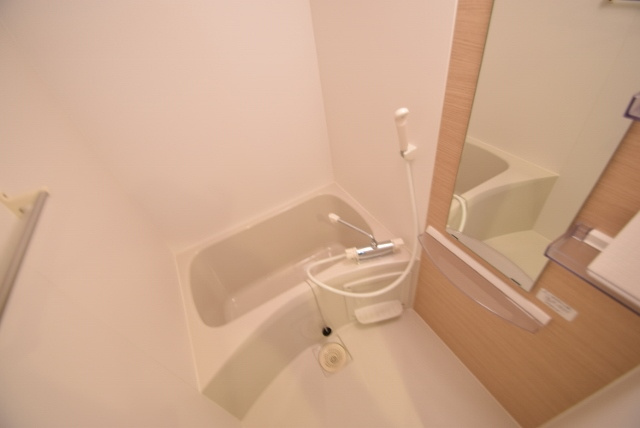 リブリ・ニソルの浴室|別号室の写真です