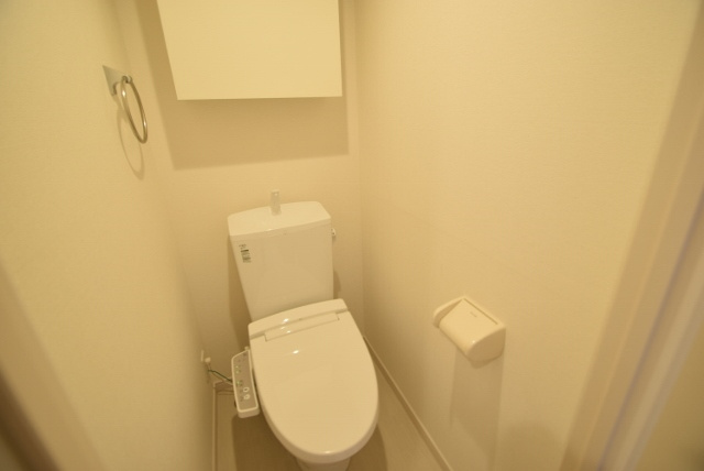 リブリ・ニソルのトイレ|別号室の写真です