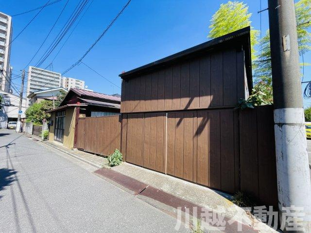 クレアモール商店街へ徒歩3分！の外観|各種金融機関取り扱っています