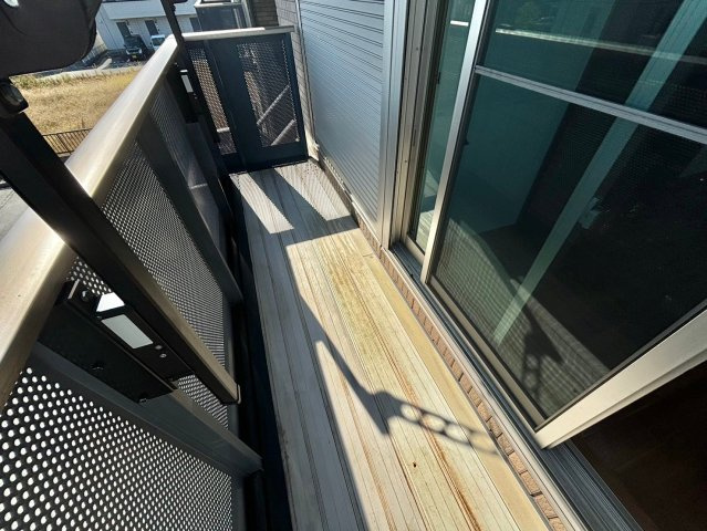 BIRD　LANDたまでB棟のバルコニー