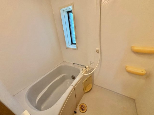 BIRD　LANDたまでB棟の浴室