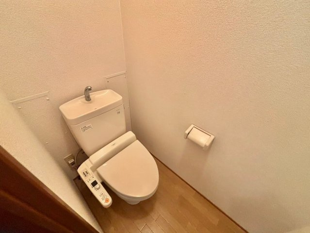 BIRD　LANDたまでB棟のトイレ