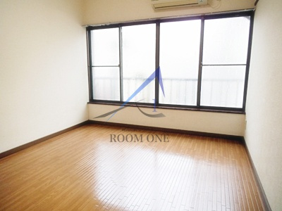 ベルメゾン菊地の居間・リビング|洋室のお部屋です。