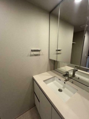 【独立洗面台】 | クレストコート中野富士見町 | 嬉しい独立洗面台付き。