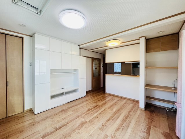 須磨寺町丁目貸家の居間・リビング