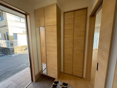 【玄関】 | 新築戸建　堀江町
