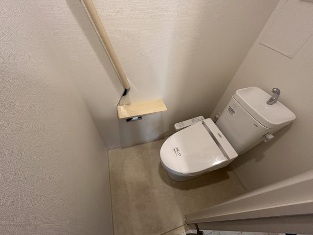 コンフォリア川口本町のトイレ|※別号室参考写真