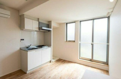 【居間・リビング】 | 東中野テラス | 明るい洋室！