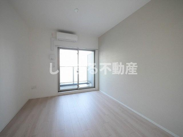 レジュールアッシュNAMBAの居間・リビング