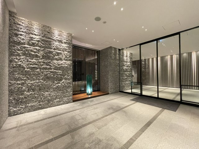 ブランズタワー・ウェリス心斎橋SOUTHのエントランス