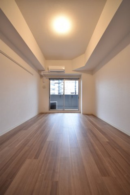 【洋室】 | エスライズ神戸三宮山手通壱番館