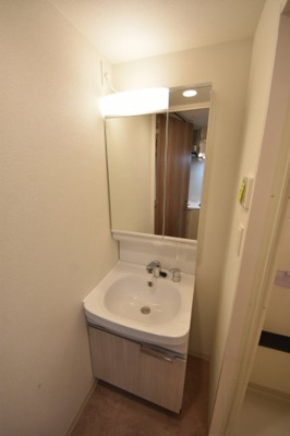 【独立洗面台】 | エスライズ神戸三宮山手通壱番館