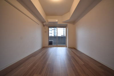 【寝室】 | エスライズ神戸三宮山手通壱番館