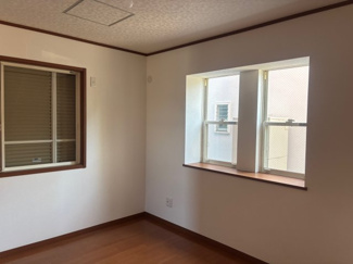【洋室】 | 中古戸建　前田町 | 洋室