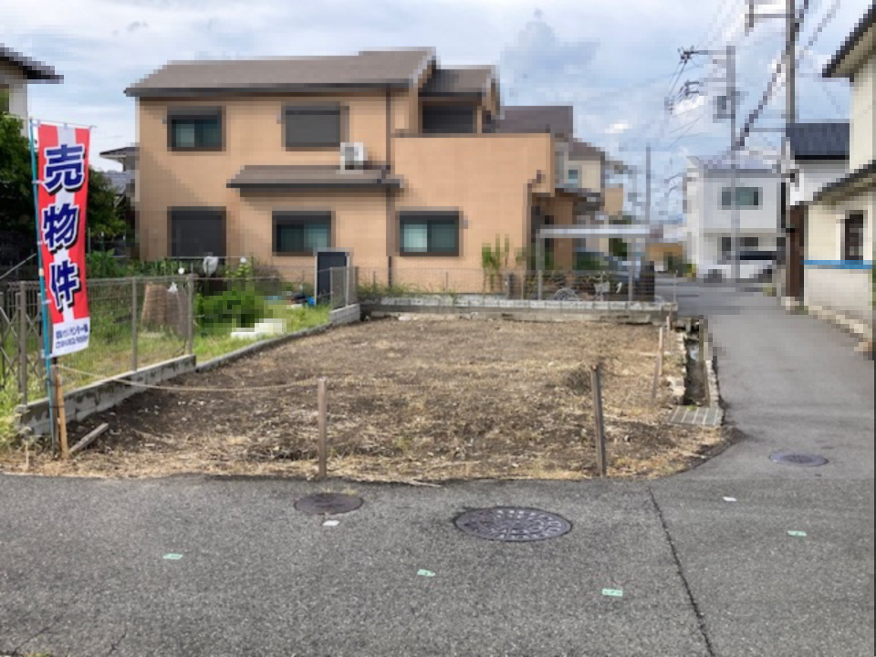 茨木市上穂積２丁目築条件付売土地の前面道路含む現地写真