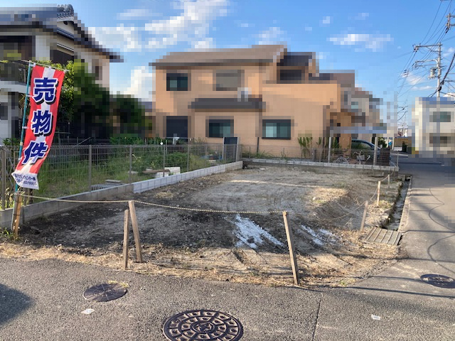 茨木市上穂積２丁目築条件付売土地の前面道路含む現地写真