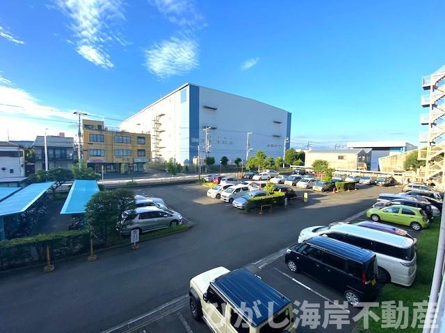 平塚スカイハイツの駐車場|敷地内駐車場