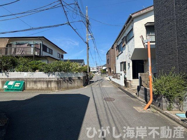 茅ヶ崎市東海岸南6丁目　売地の前面道路含む現地写真|現地外観