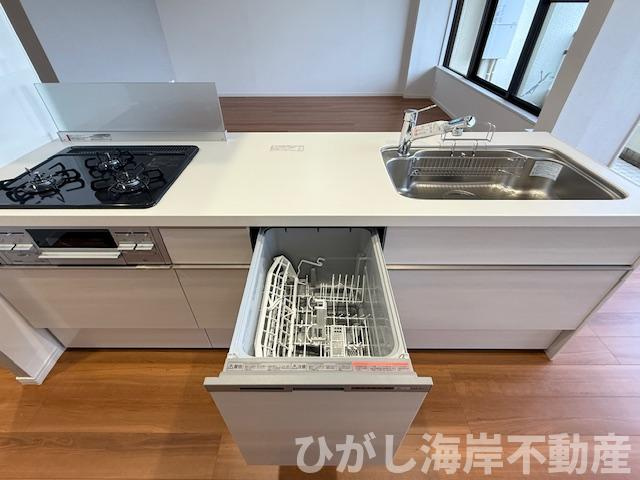 茅ヶ崎ガーデンハウス16のキッチン|新規リフォーム完了！　食洗器付きシステムキッチン