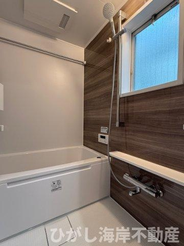 茅ヶ崎ガーデンハウス16の浴室|新規リフォーム完了！　浴室乾燥機付きユニットバス