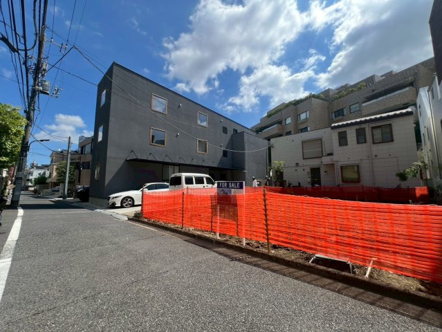 11/13　価格変更の前面道路含む現地写真|前面道路公道です。