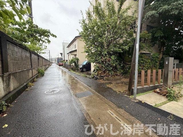 中郡大磯町東小磯　売地　全２区画の前面道路含む現地写真|現地外観