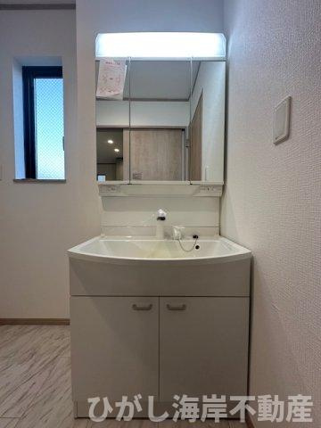 平塚市山下1丁目　新築戸建　全4棟の独立洗面台|洗面化粧台