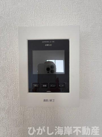 平塚市東真土１丁目　新築戸建　全４棟のセキュリティ|TVモニター付きインターフォン