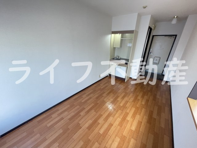 ピースハイツ長堂A棟の内装|きれいな内装です