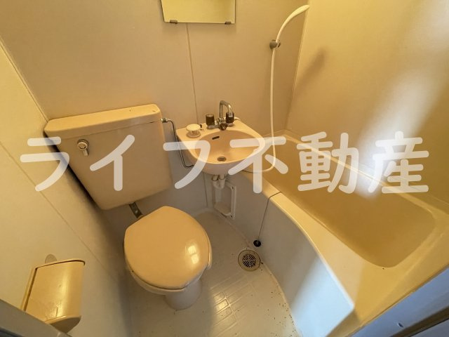 ピースハイツ長堂A棟の浴室|日々の暮らしに欠かせないお風呂です