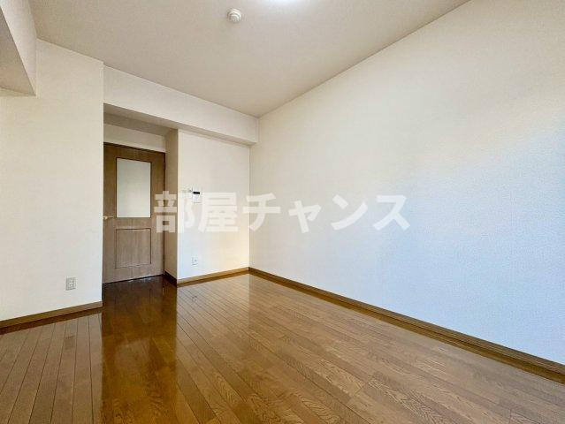 秀明館の寝室