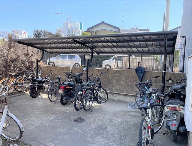 レオパレスAngel柏の玄関