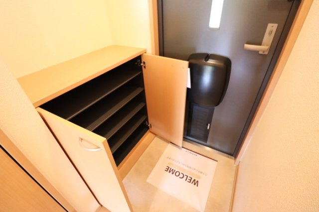 アマルフィイの収納|シューズボックス